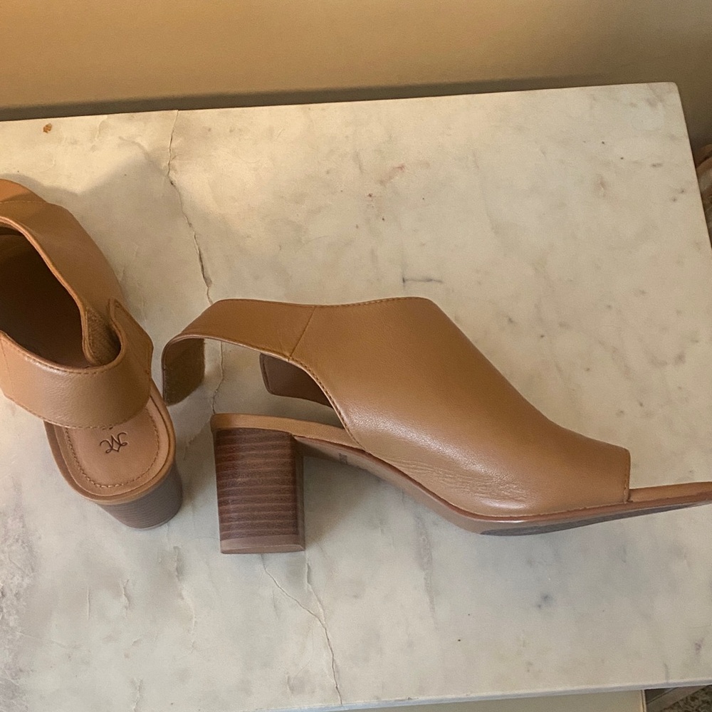Johnston & Murphy Tan Leather Mules - Picture 4 of 4
